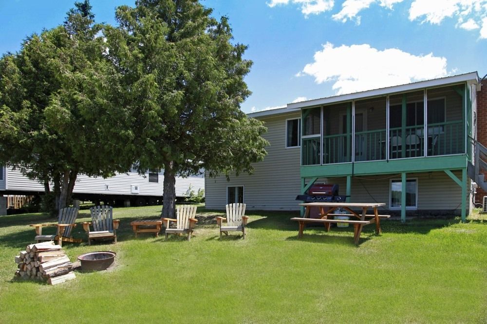 Sunny Hill Resort Barrys Bay Luaran gambar